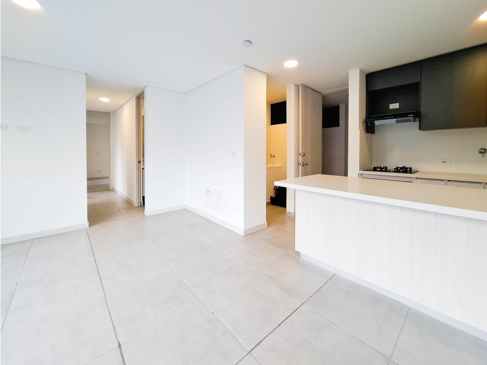 Apartamento en venta para estrenar en Laureles sector Cuarta Brigada
