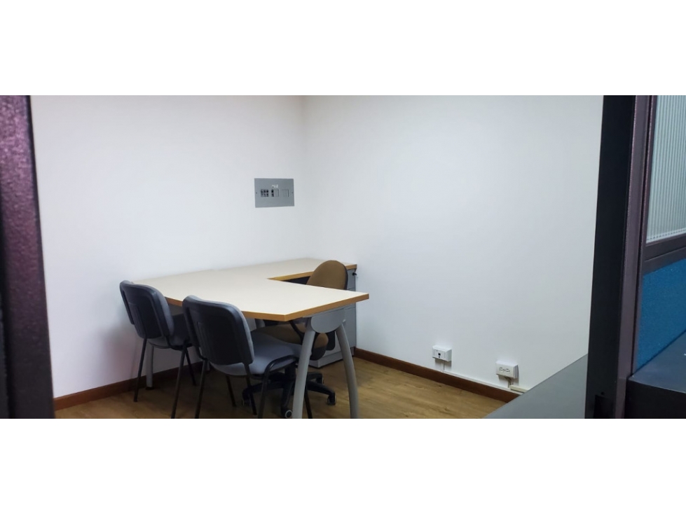 Oficina en Vender en Bogotá D.C. — foto 3