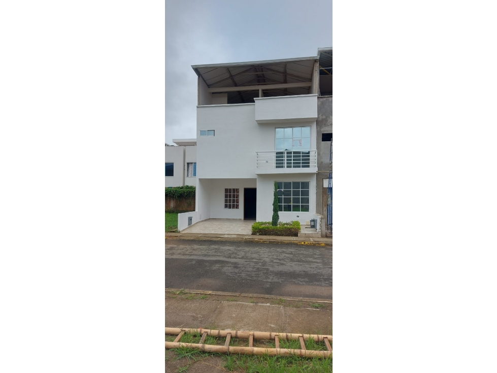 VENDO HERMOSA CASA EN CONDOMINIO VÍA POTRERITO (M&G)CW:6663018