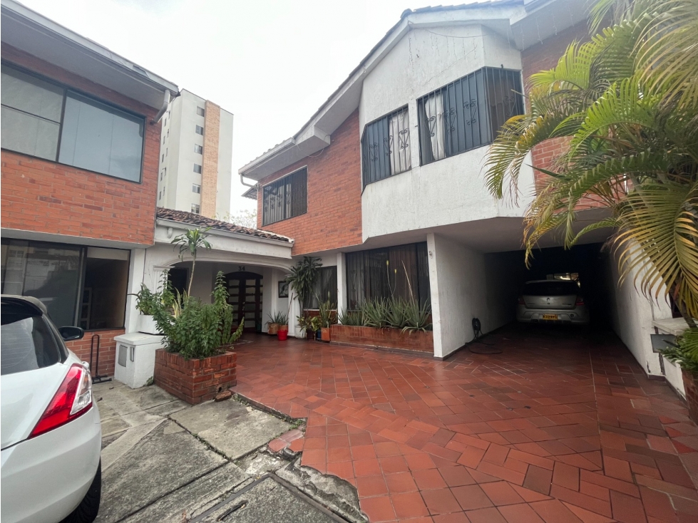VENDO HERMOSA CASA EN CONDOMINIO EN B/ LA FLORA(MH)CW:6768211