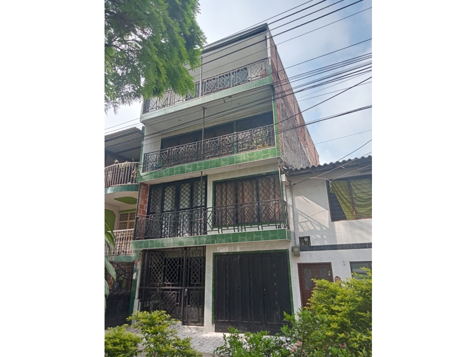 VENDO CASA DE 4 NIVELES DE OPORTUNIDAD EN B/. VALLADO(M&G)CW:6888210