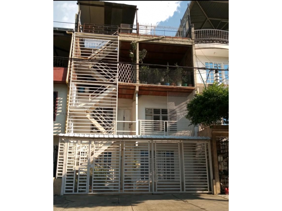 VENDO CASA TRIFAMILIAR EN SAN LUIS I PARA PROY. DE INV.(M&G)CW:6905040