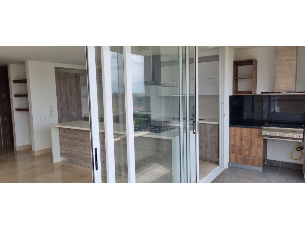 VENDO LINDO APARTAMENTO 8vo PISO EN CIUDAD JARDIN (B.V) CW:8473057