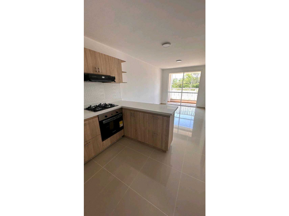 APARTAMENTO EN VENTA EN KACHIPAY PRIMER PISO (D.C) CW:9075860