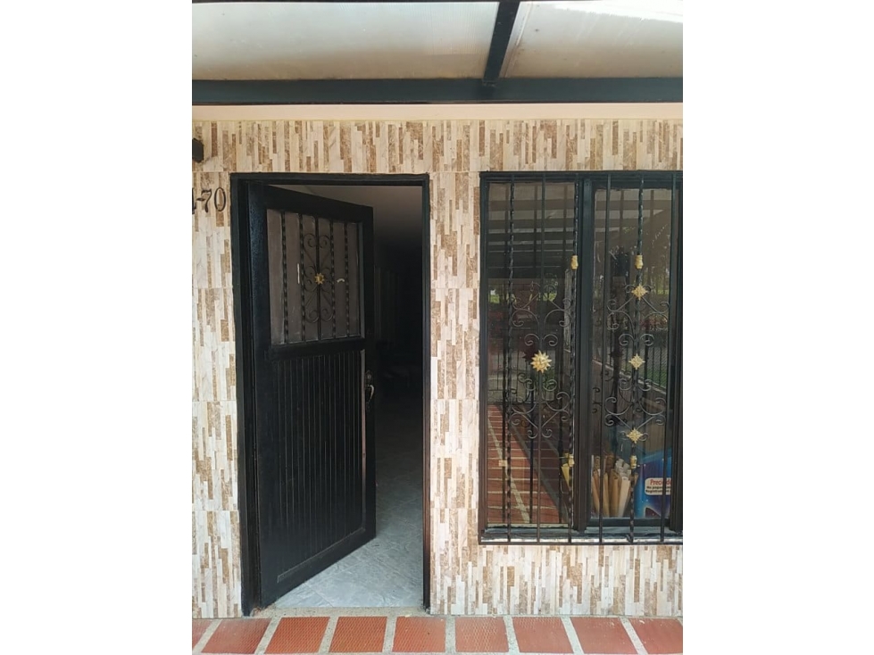 Se vende casa en Cali, Barrio Ciudad 2000 (JPG) CW:9307619