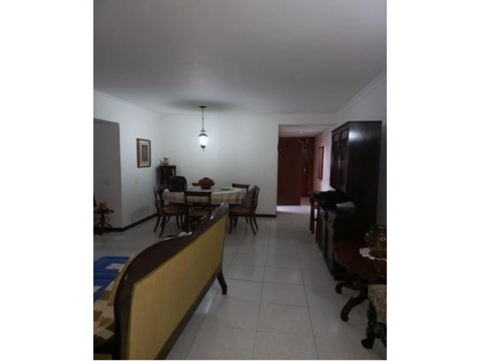 Se vende apartamento en Cali barrio Normandía (JPG) CW:9307655