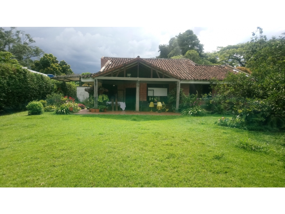 Se alquila casa campestre en Pance (JPG) CW:9307666