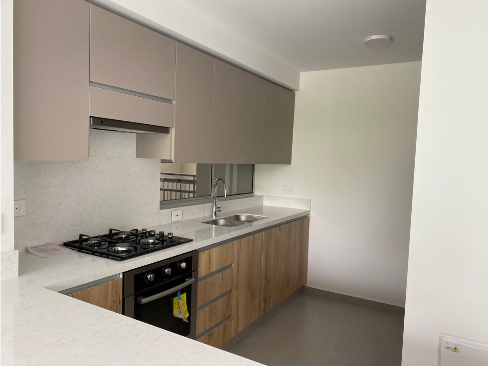 VENDO ESPECTACULAR APTO EN BELLAVISTA DE 92M2 3P (A.R) CW:6641833 — foto 2