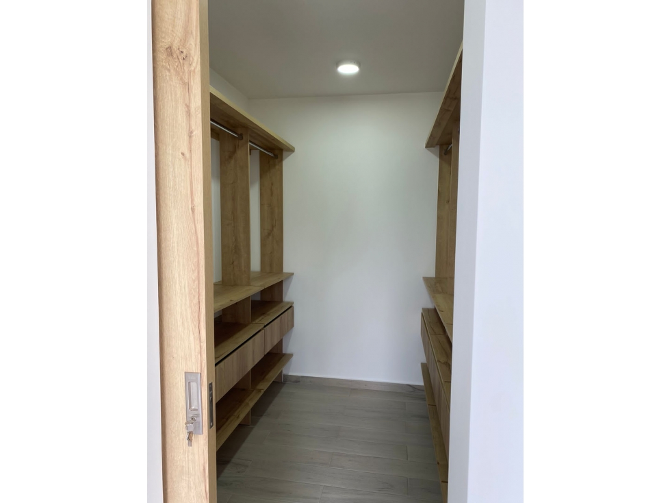 VENDO ESPECTACULAR APTO EN BELLAVISTA DE 92M2 3P (A.R) CW:6641833 — foto 4