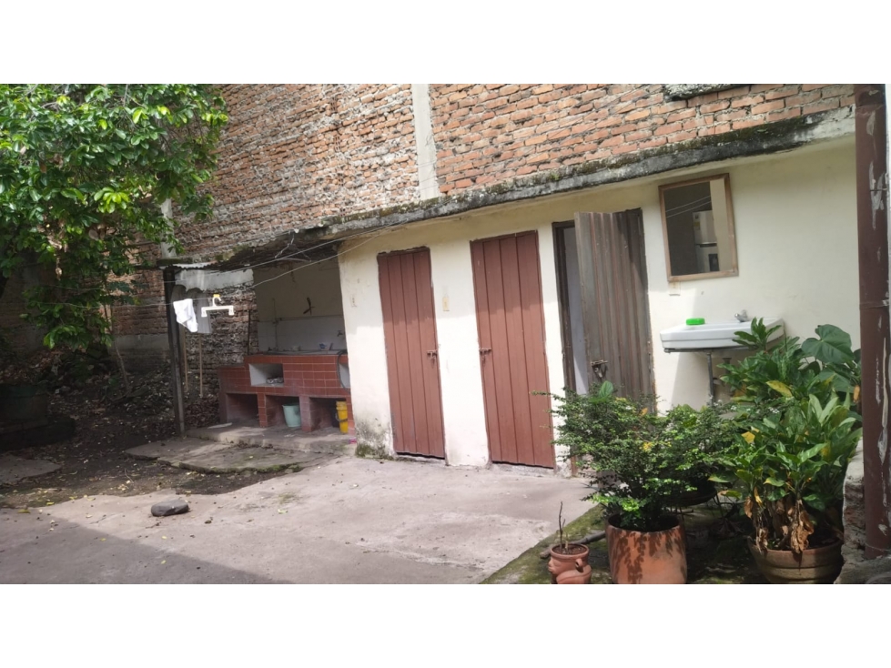 VENDO ESPECTACULAR CASA LOTE EN SAN NICOLAS (M.C) CW:6665738 — foto 4