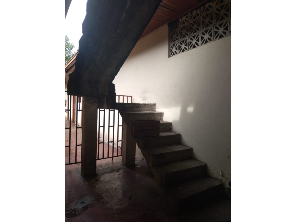 VENDO ESPECTACULAR CASA LOTE EN SAN NICOLAS (M.C) CW:6665738 — foto 5
