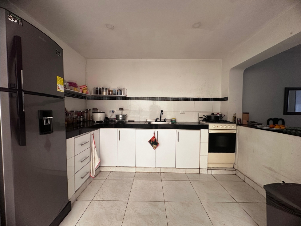 VENDO CASA TRIFAMILIAR EN EL BARRIO DEPARTAMENTAL (F.N) CW:9558375