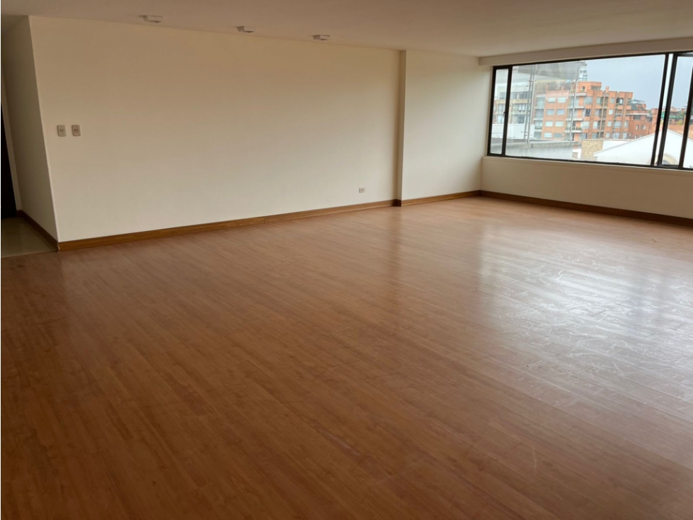 Apartamento en Arrendar en Bogotá D.C. — foto 3
