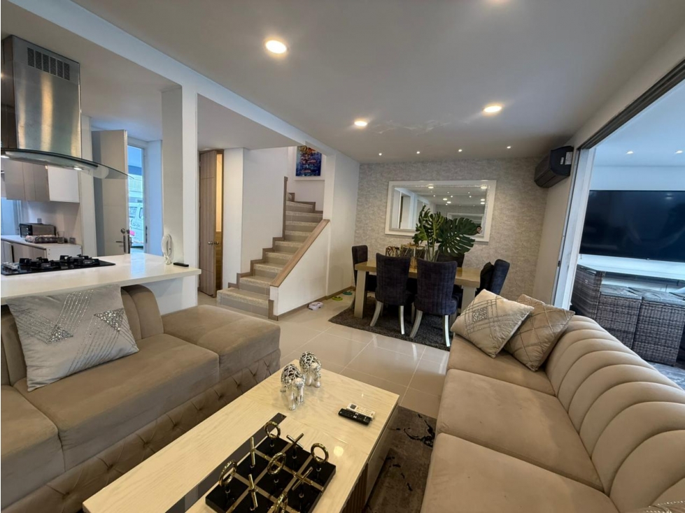 VENDO HERMOSA CASA EN CINCO SOLES JAMUNDI (IK) CW: 9751013