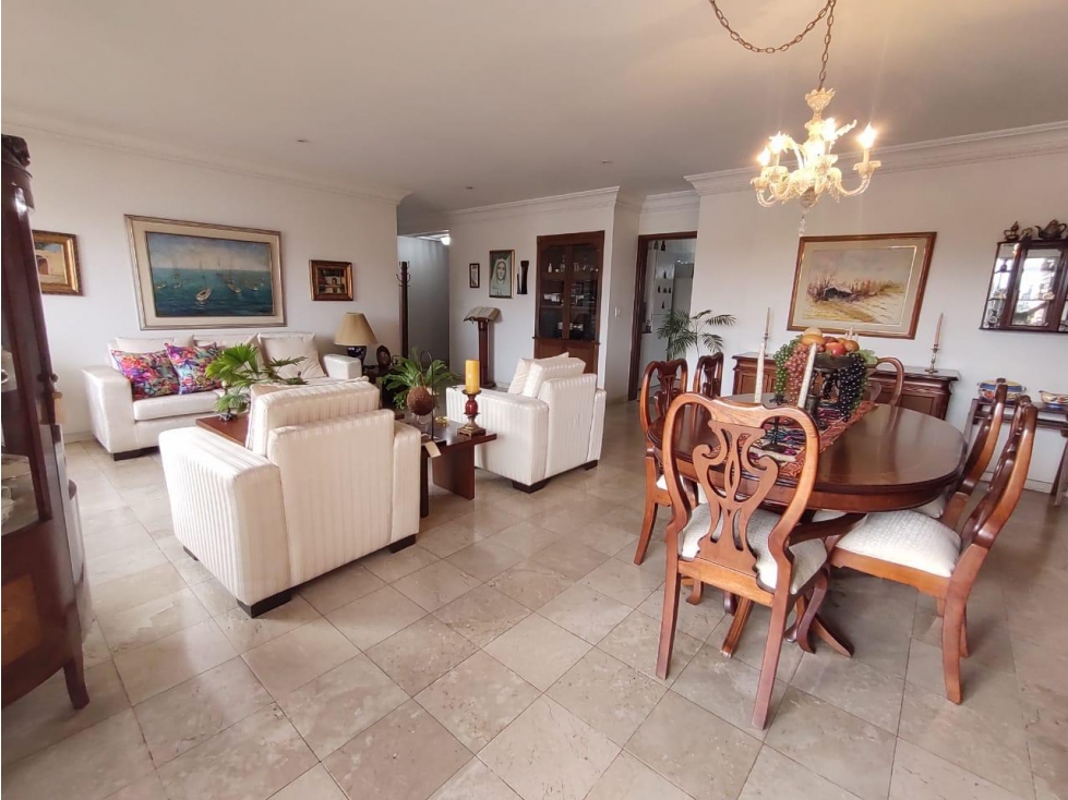 VENDO APARTAMENTO REMODELADO EN SANTA MONICA (L.R) CW:9764720