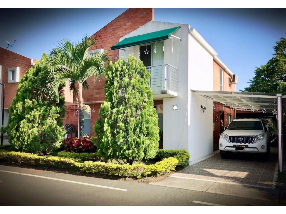 VENDO LINDA CASA EN ALFAGUARA (F.D) CW:9901991