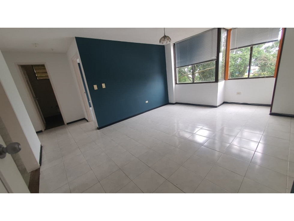 VENDO APTO PISO 5 CON PARQUEADERO EN SANTA ISABEL (L.S) CW:9924074