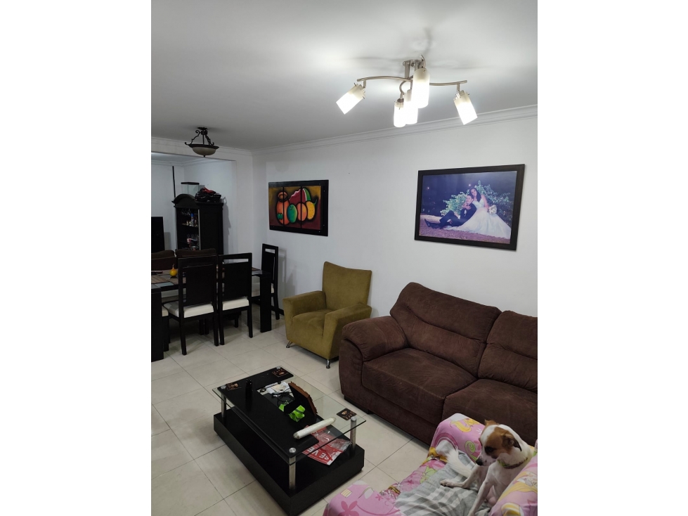 VENDO CASA EN CONDOMINIO EN VALLE DEL LILI (P.Z) CW:10102863