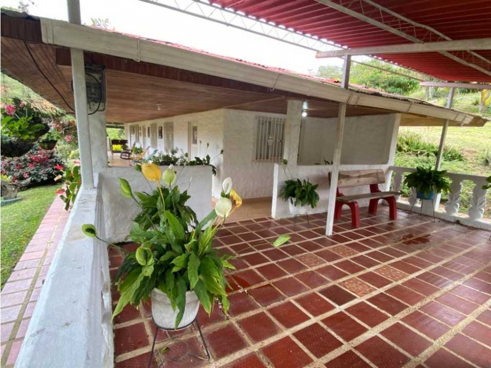 SE VENDE CASA CAMPESTRE LA CUMBRE-RESTREPO (A.G) CW: 6889679 - 5