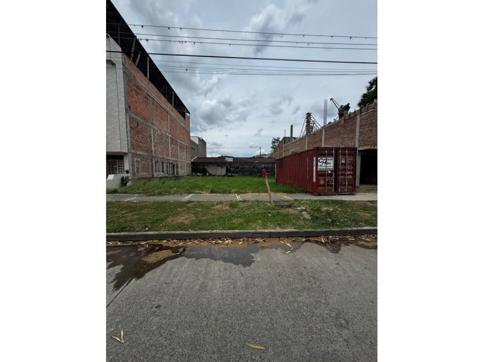 VENDO LOTE DE 360M2 EN EL B/. LA MERCEDES PALMIRA-VALLE(FG)W:10214640