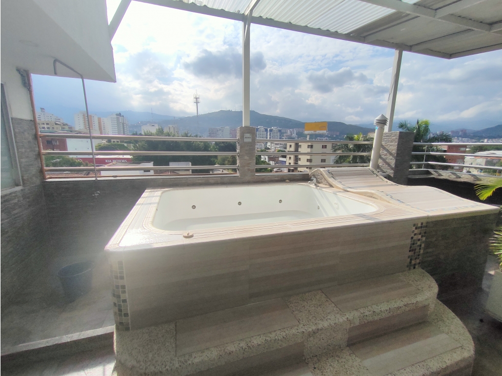 Vendo Hotel en Barrio Los Cámbulos Sur Central (J.C) CW:6903018 — foto 4