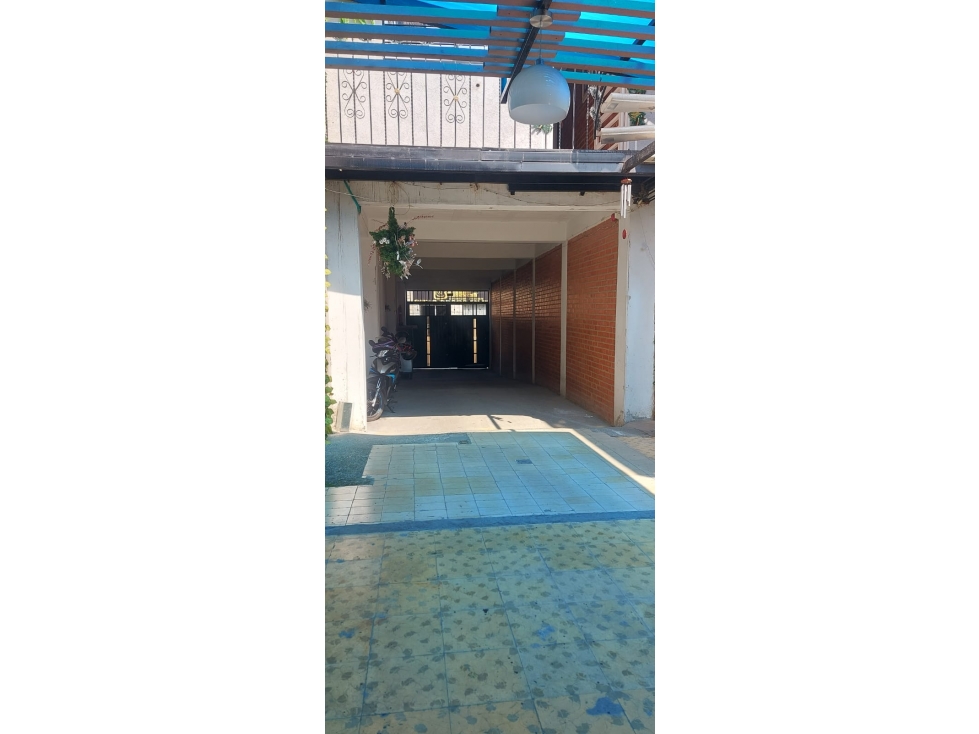 PARQUEADERO + LOCAL COMER. EN BARRIO SAN NICOLAS(M&G) CW:7152842 — foto 5