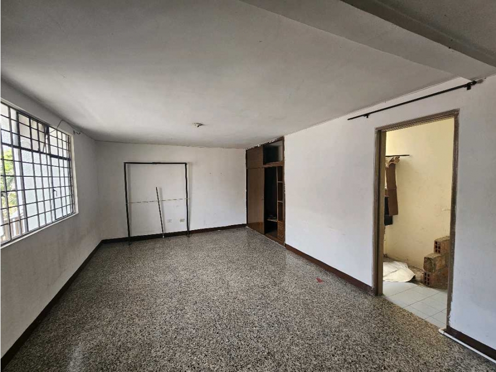 SE VENDE CASA PARA REMODELAR CON LOCALES EN EL CEDRO (K.T) CW:7253151 — foto 3