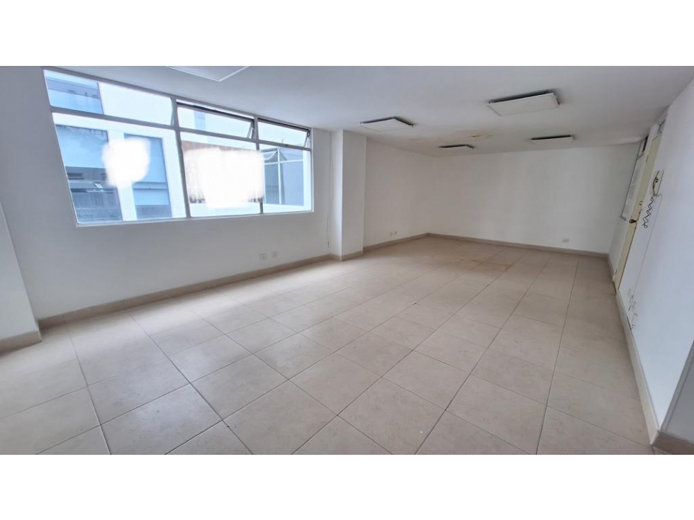 Oficina en Vender en Bogotá D.C. — foto 3