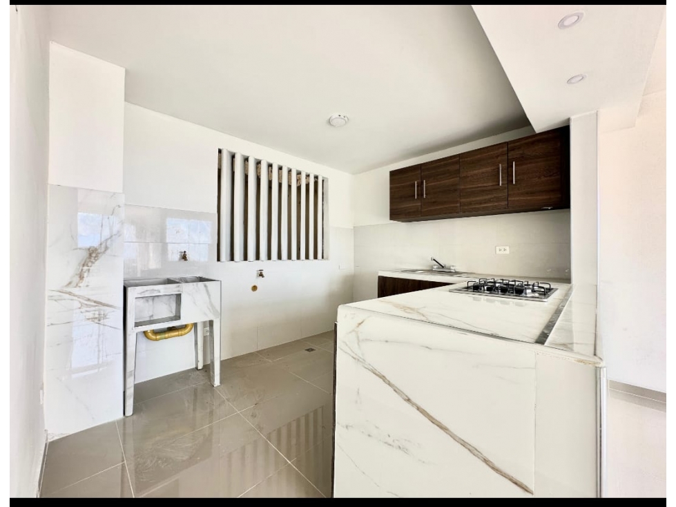 VENDO APARTAMENTO DÚPLEX EN BARRIO GUADUALES (L.R) CW:7344596 — foto 2