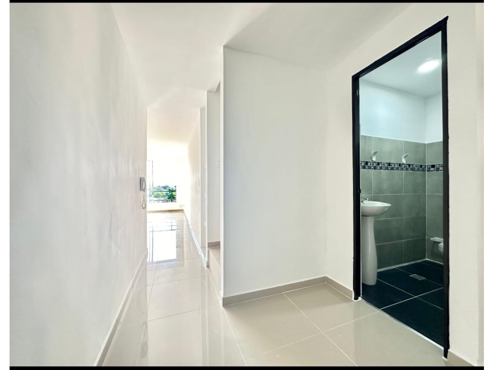 VENDO APARTAMENTO DÚPLEX EN BARRIO GUADUALES (L.R) CW:7344596 — foto 3