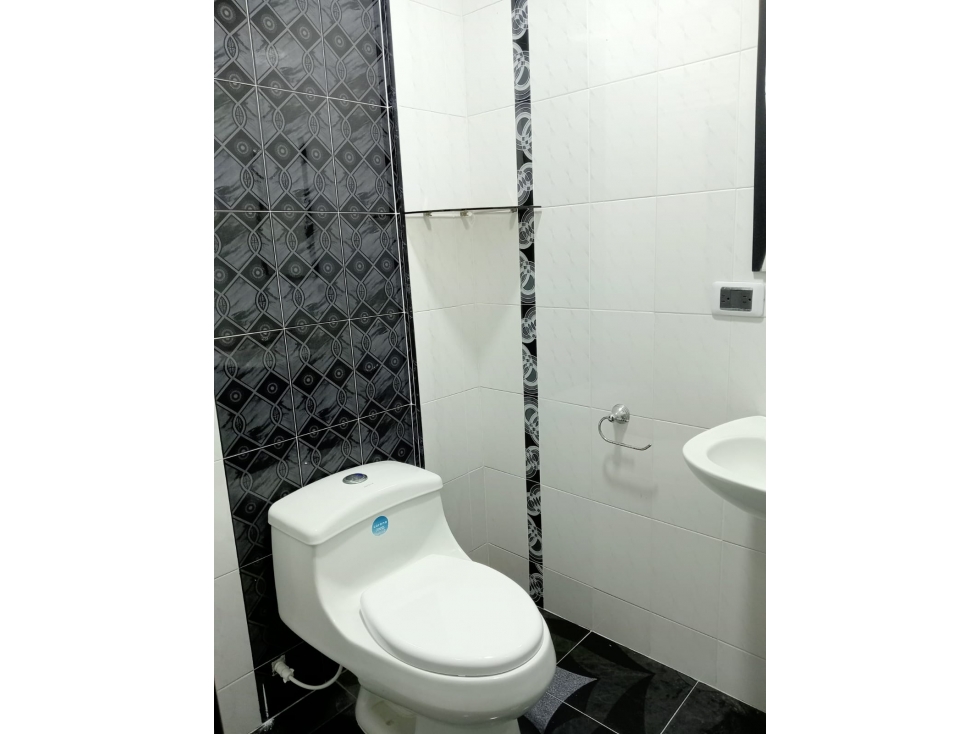 LINDA CASA DE 4PISOS UNIFAMILIAR EN VALLE DEL LILI (A.C) CW:7435243 — foto 5