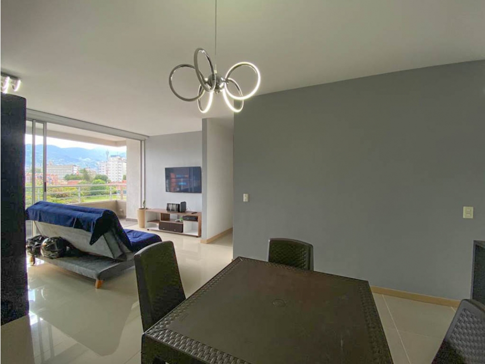 Apartamento moderno en Laureles sector Carlos E Restrepo — foto 2