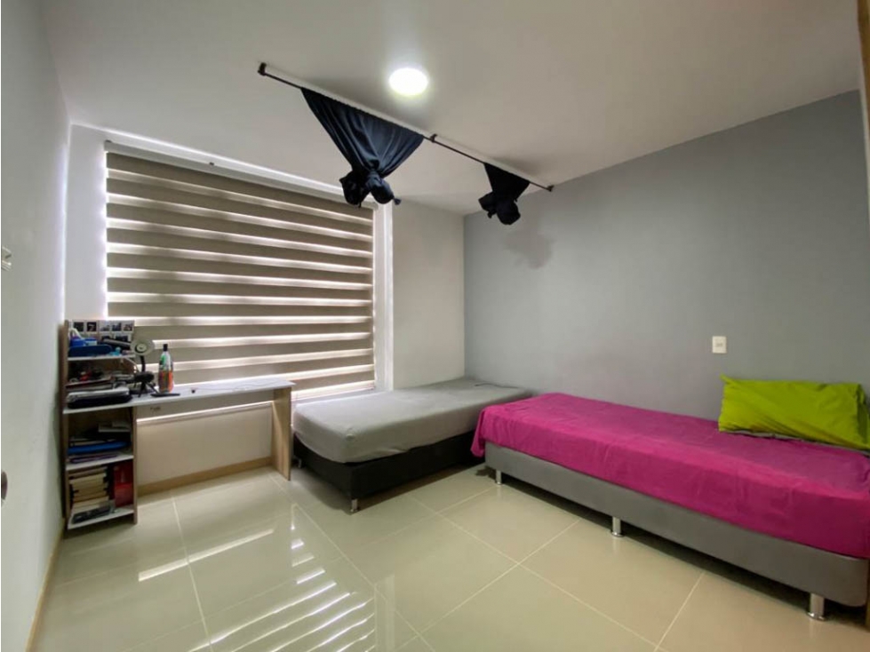 Apartamento moderno en Laureles sector Carlos E Restrepo — foto 5