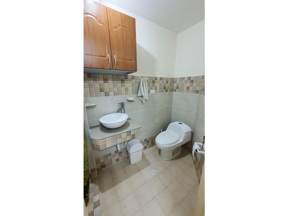 VENDO APTO EN PRADOS DEL NORTE PISO 2 DOBLE GARAJE (L.S) CW:8054758 — foto 6