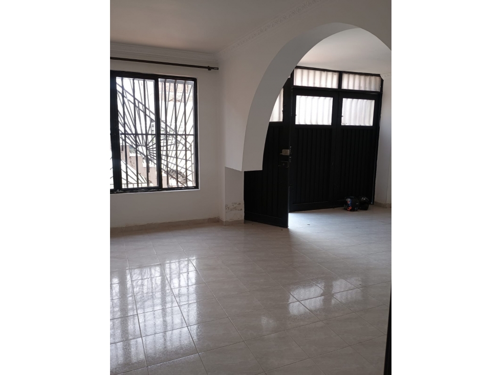 CASA 2 PISOS INDEPENDIENTES EN BARRIO SAN CARLOS (L.R) CW:8216479 — foto 4