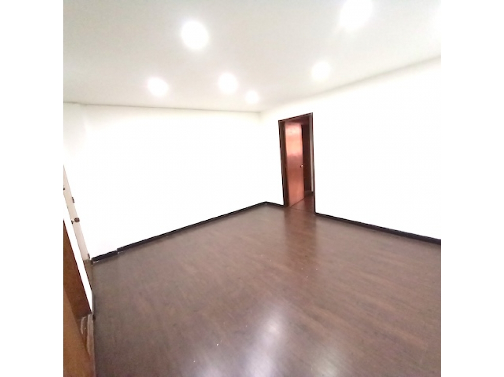 Oficina en Vender en Bogotá D.C. — foto 4