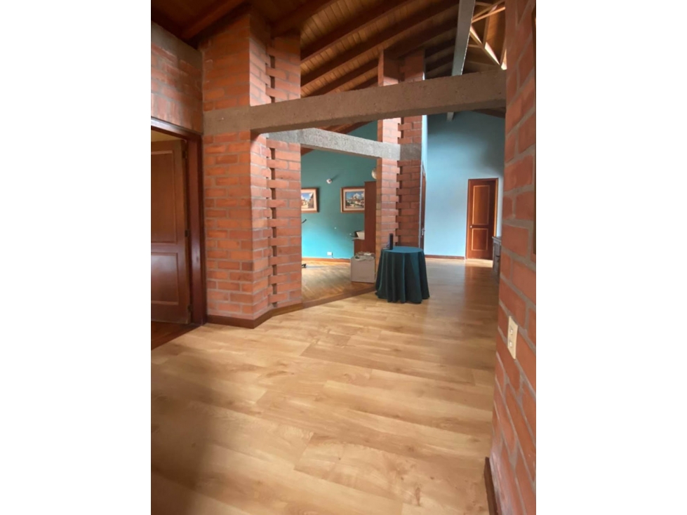 Casa en venta en unidad cerrada El Poblado Los Balsos — foto 5