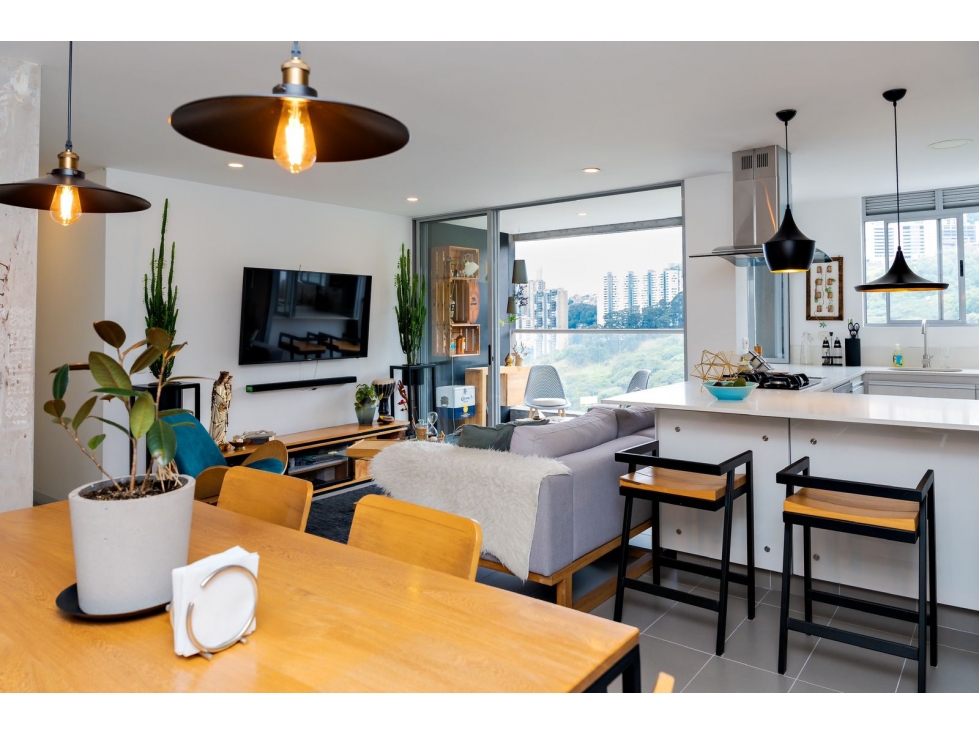 Apartamento en venta El Poblado Castropol cerca a Las Palmas — foto 2