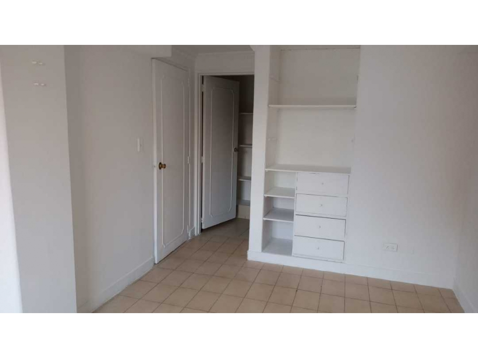 VENDO APTO DUPLEX EN SANTA RITA PARA REMODELAR (D.C) CW:9075797 — foto 6