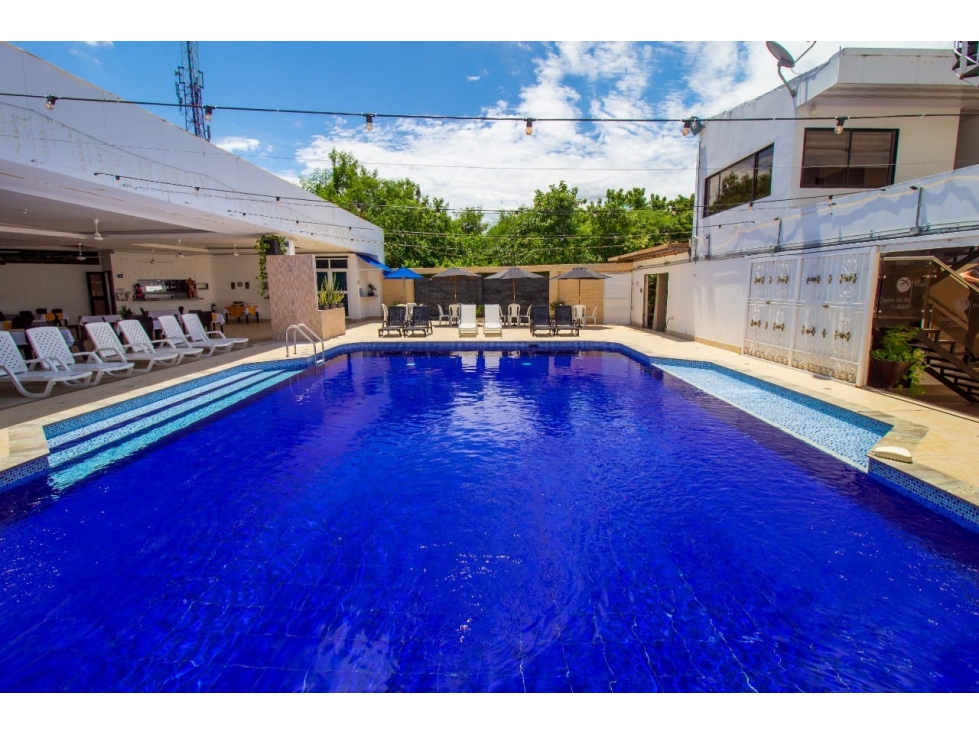 SE VENDE HERMOSO HOTEL EN GIRARDOT (D.C) CW: 9075796 - 3