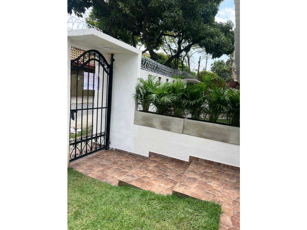 CASA ESQUINERA EN VENTA EN VIPASA (D.C) CW:9075847 — foto 2