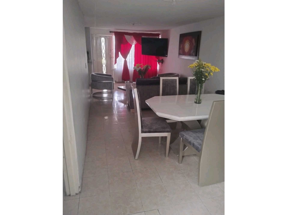 CASA BIFAMILIAR EN EN VENTA EN SAN CARLOS (D.C) CW:9075849 — foto 4