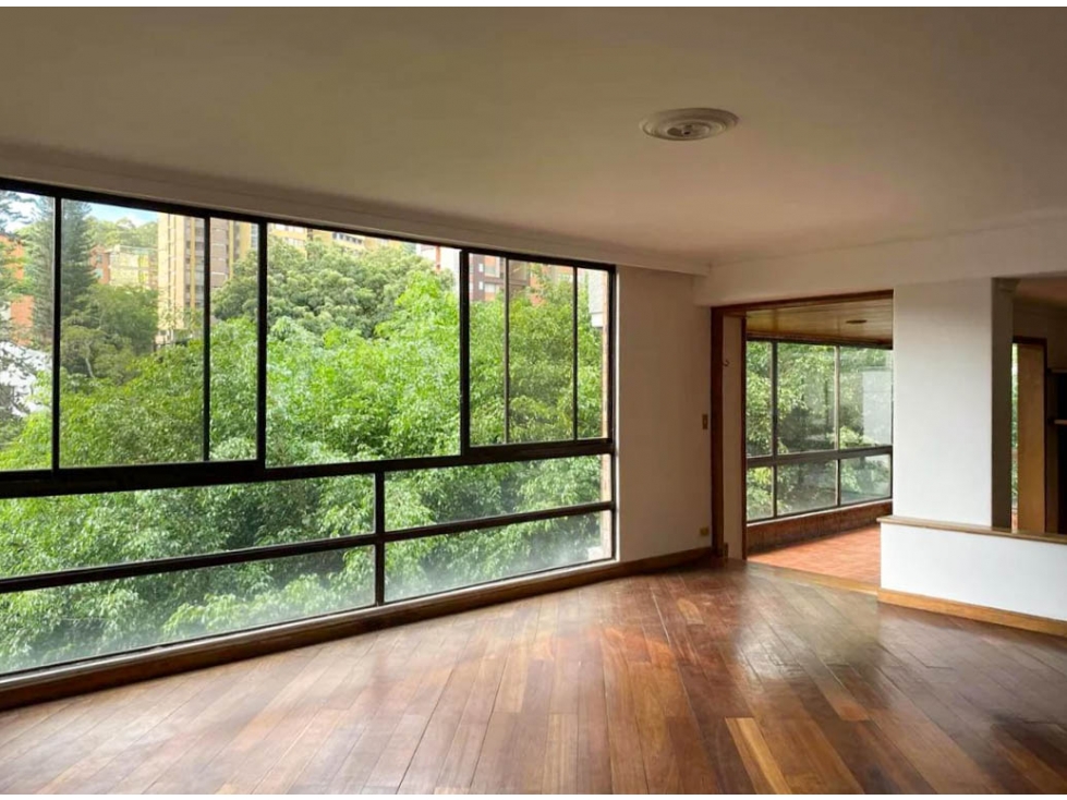 Apartamento en venta en El Poblado Castropol ideal para Remodelar — foto 2