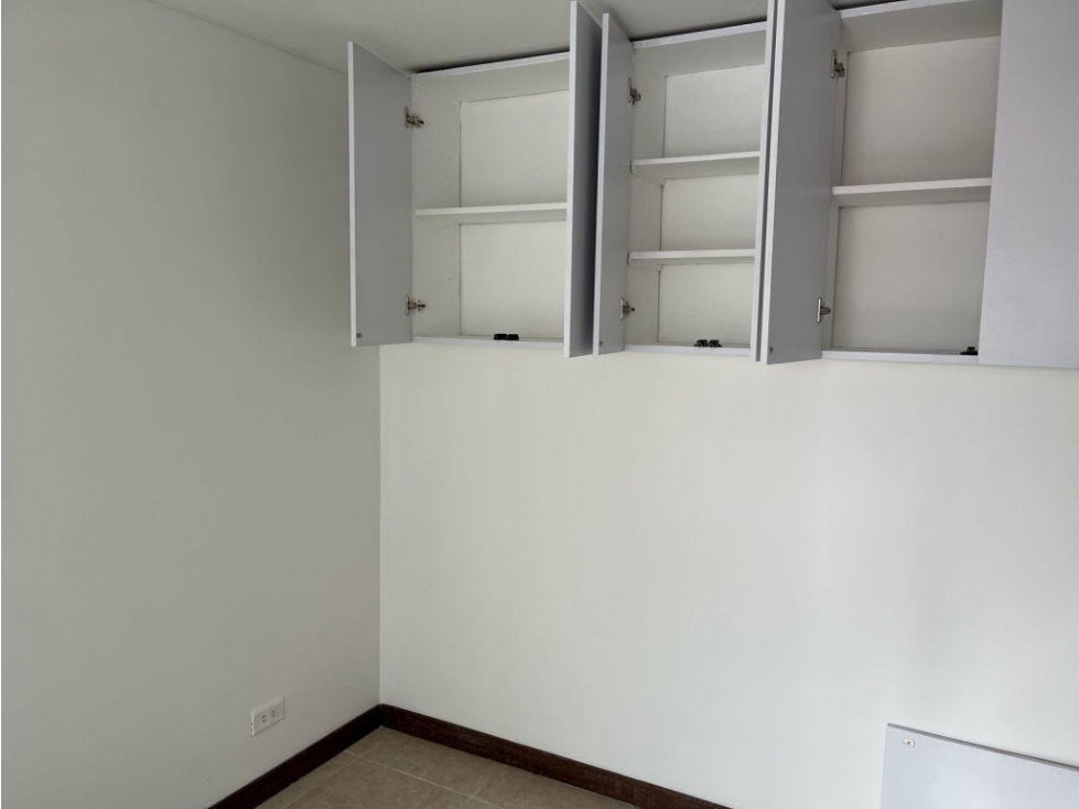 Oficina en Vender en Bogotá D.C. — foto 3