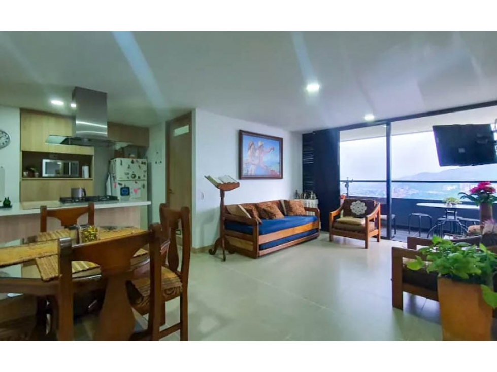 Apartamento en venta en Las Palmas El Poblado — foto 2