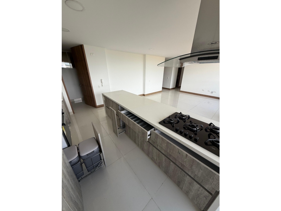 VENDO APTO MODERNO 6P EN ALTOS DE CIUDAD JARDIN 118M2(MH)CW:9360055 — foto 5