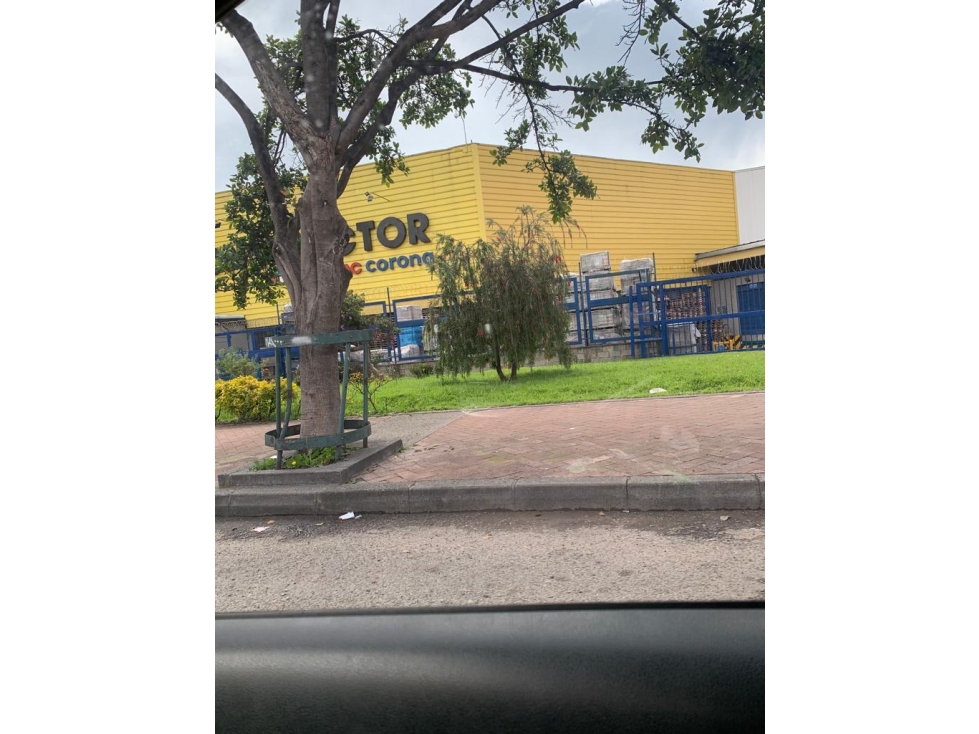 Local en Vender en Bogotá D.C. — foto 3