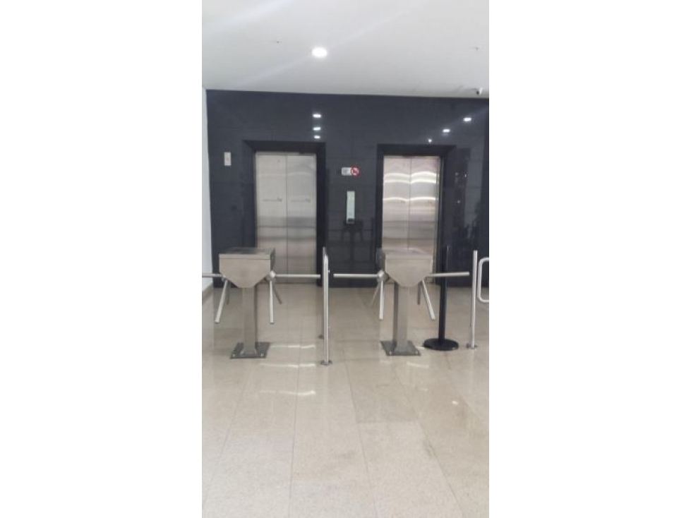 Oficina en Arrendar en Bogotá D.C. — foto 4