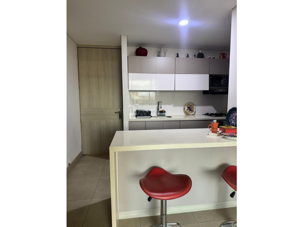MODERNO APTO EN VENTA EN VALLE DEL LILI (FG) CW: 9621343 — foto 2