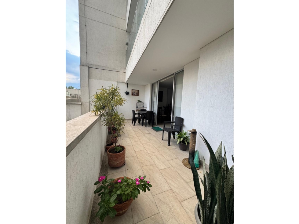 MODERNO APTO EN VENTA EN VALLE DEL LILI (FG) CW: 9621343 — foto 4